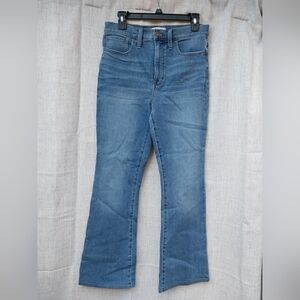 Madewell Roadtripper Skinny Flare Women's Jeans in Blue